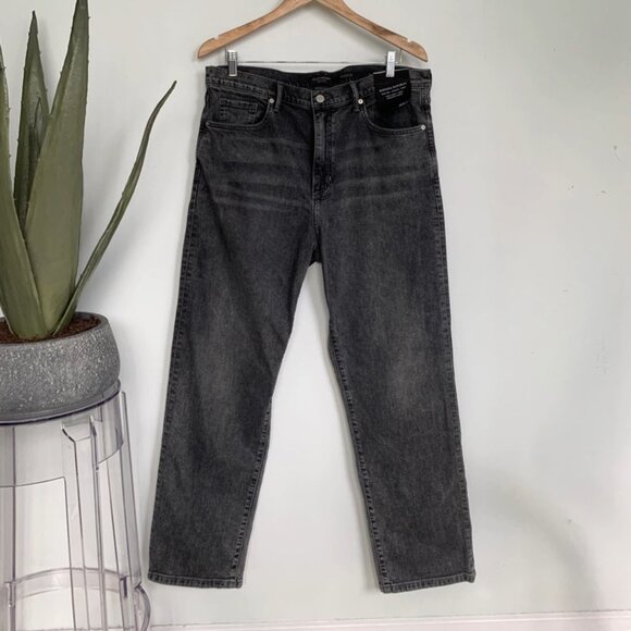 Banana Republic Super High-Rise Straight-Fit Ankle Jeans 33 / 16 Long NWT - Picture 4 of 9